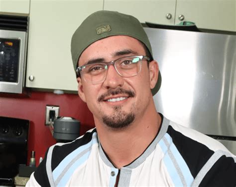 beefcake hunter ramon|Twitter. It’s what’s happening / Twitter.